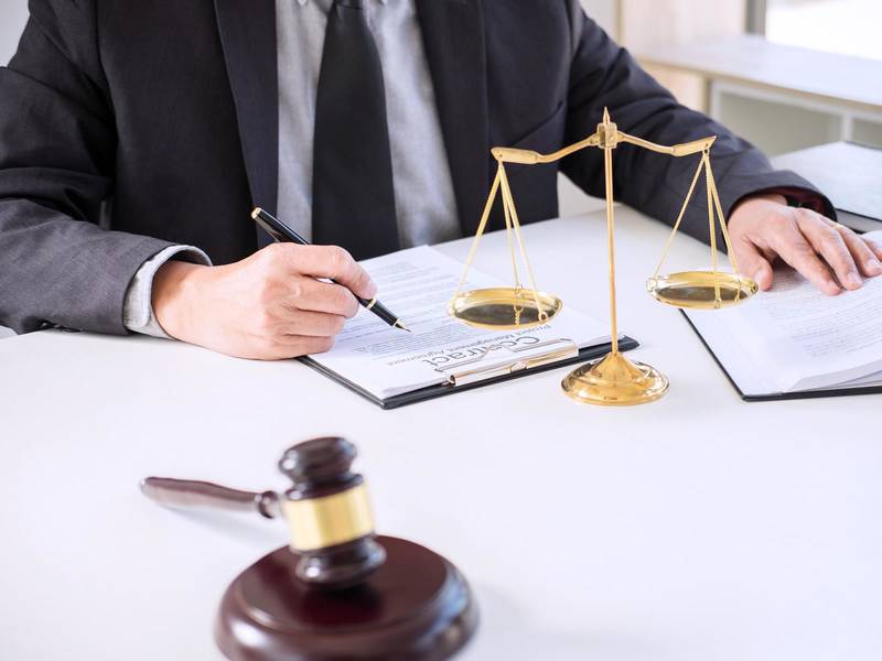 上海劳动纠纷律师解析：劳动争议案件诉讼时效的多面考量