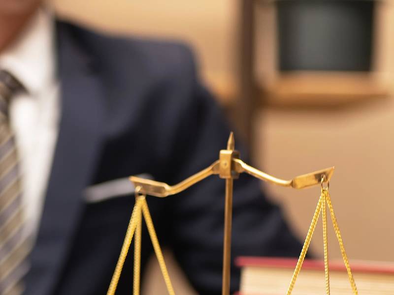 上海劳动仲裁律师解析：劳动仲裁成功后赔款到账时间及相关要点