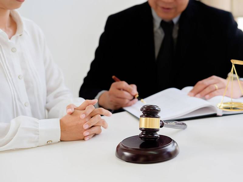 上海劳动仲裁律师视角：劳动仲裁期限的确定及多面考量
